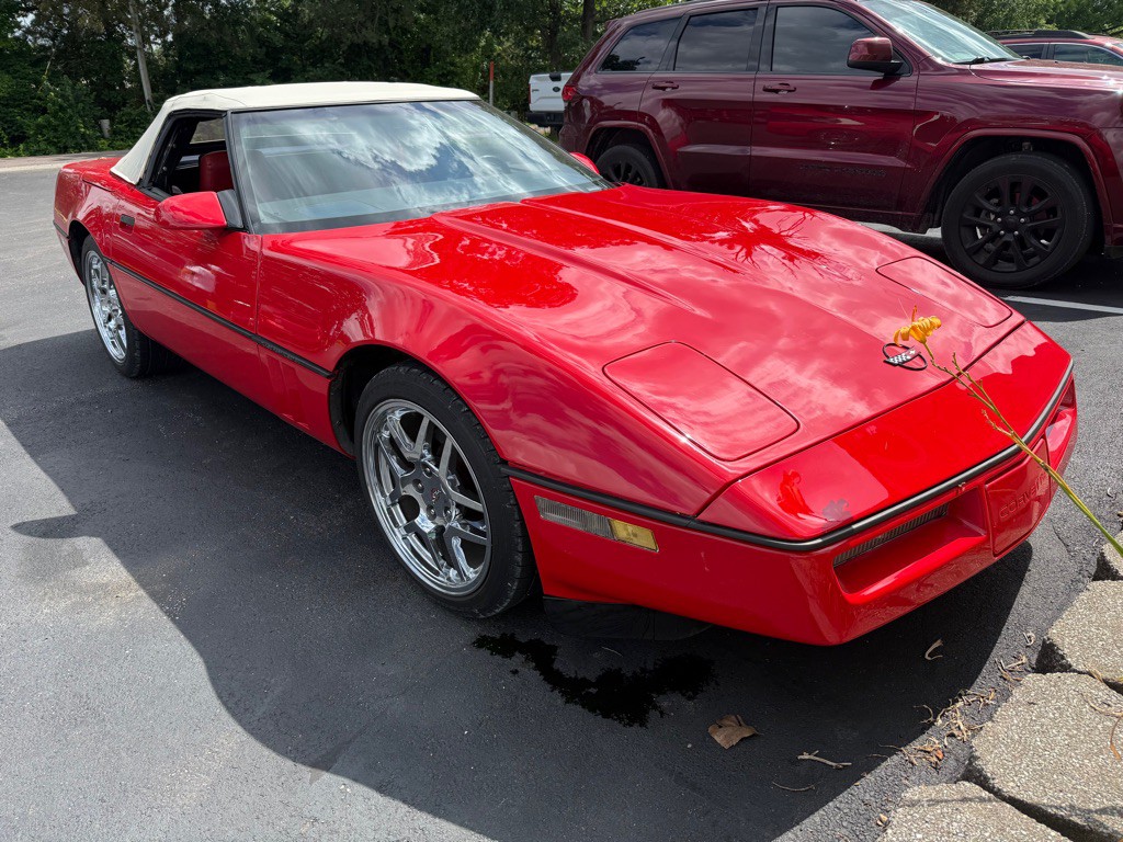 1986 Chevrolet Corvette Image 2