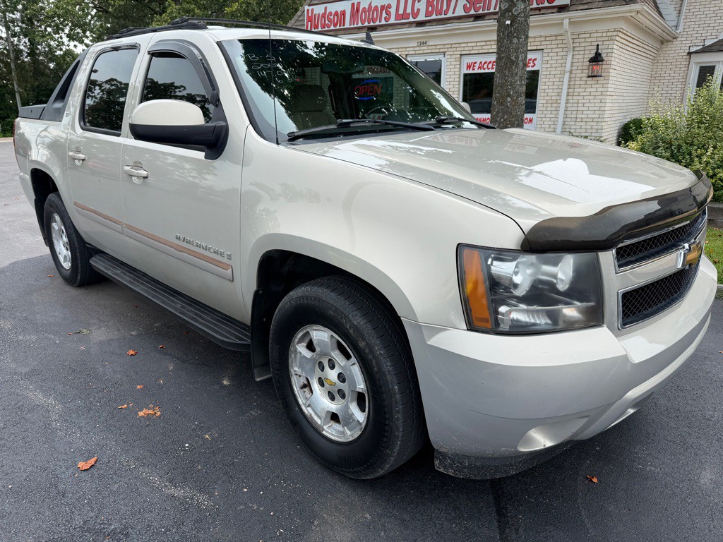 2007 Chevrolet Avalanche Image 3