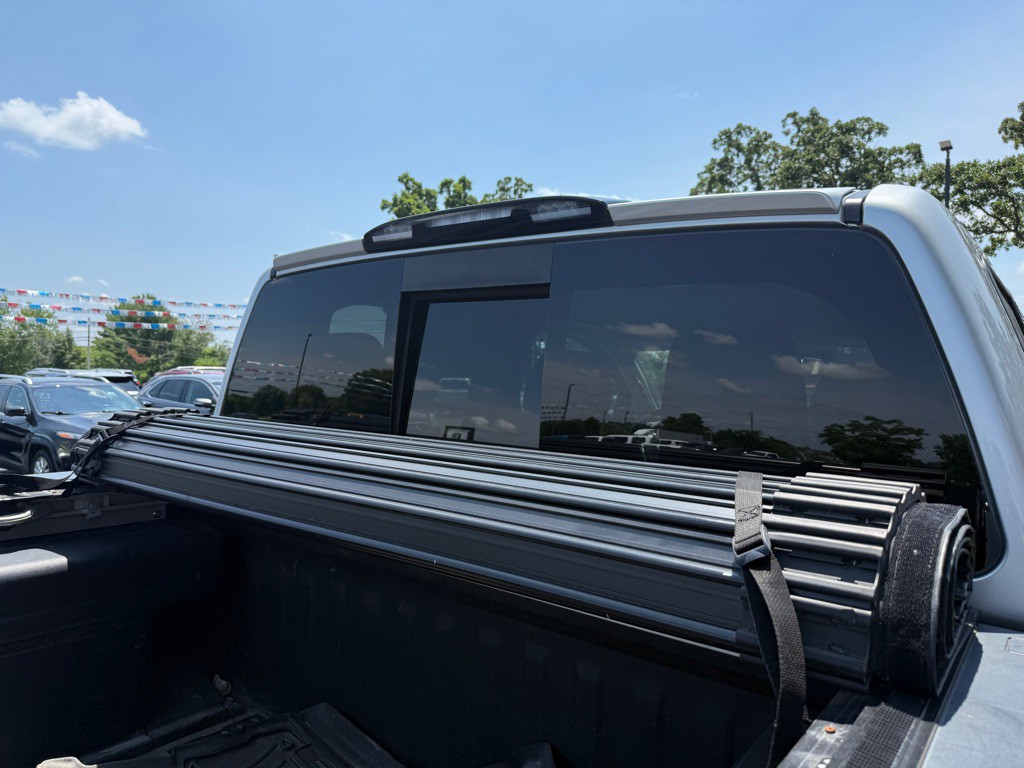 2016 Nissan Titan Image 4