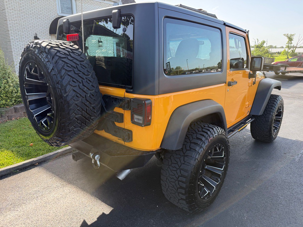 2012 Jeep Wrangler Image 4