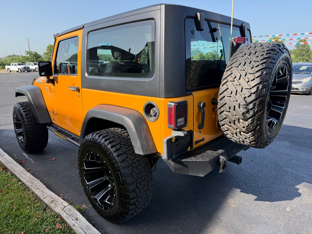 2012 Jeep Wrangler Image 5