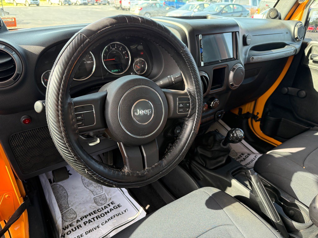 2012 Jeep Wrangler Image 6
