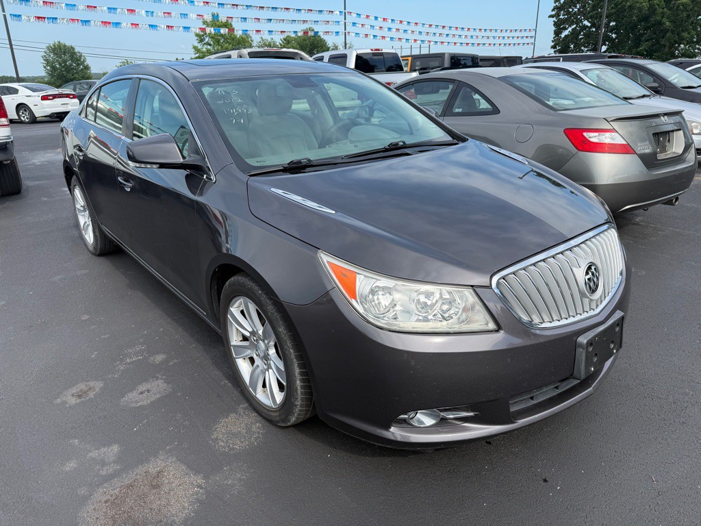 2012 Buick Lacrosse Image 1