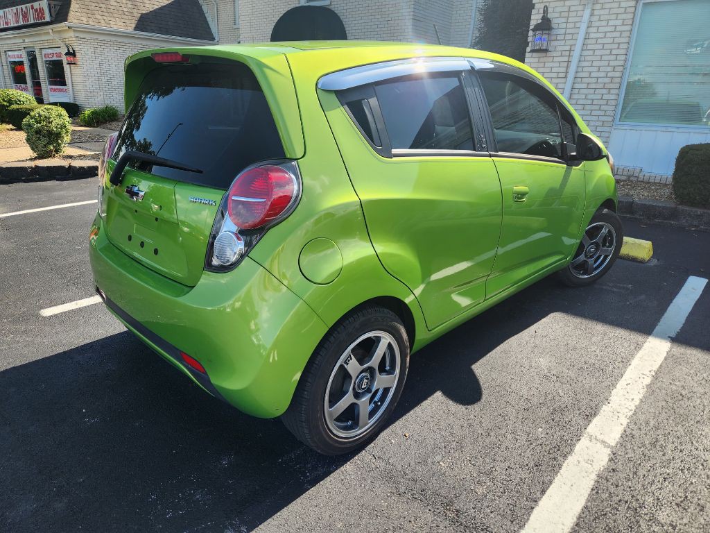 2014 Chevrolet Spark Image 3