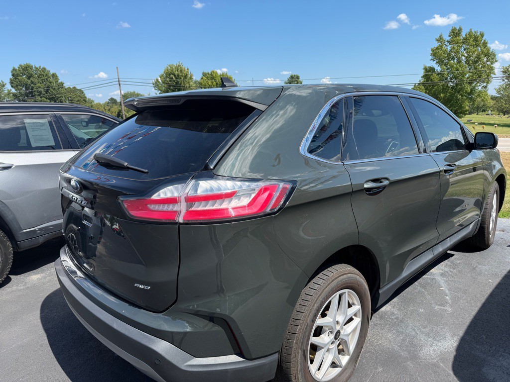 2023 Ford Edge Image 5