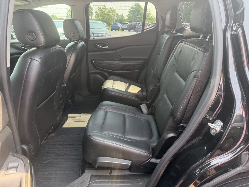 2019 GMC Acadia Image 8