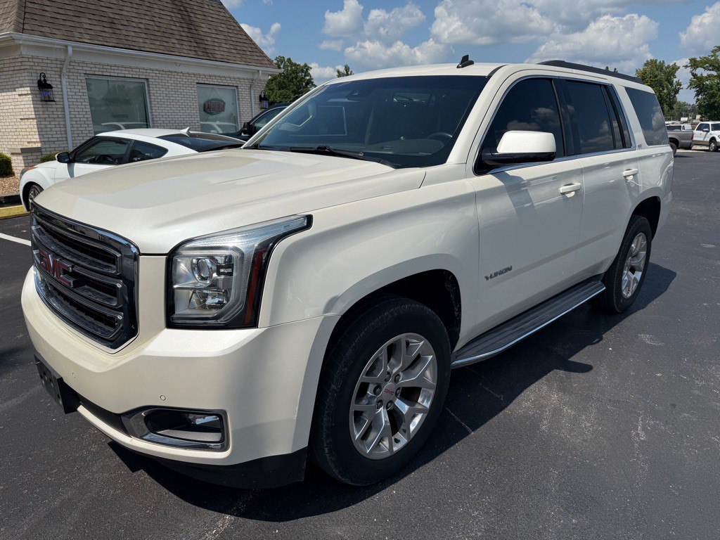 2015 GMC Yukon Image 1