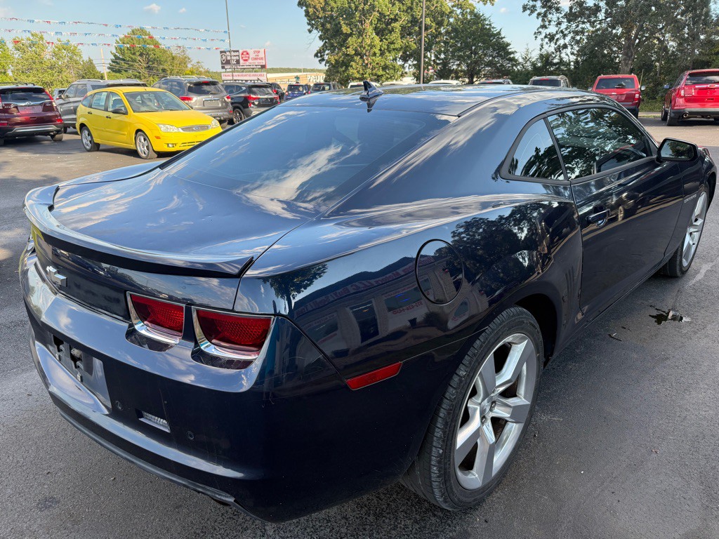 2012 Chevrolet Camaro Image 2