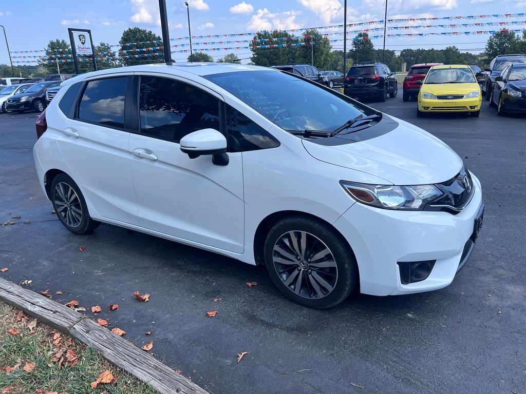 2015 Honda Fit Image 1