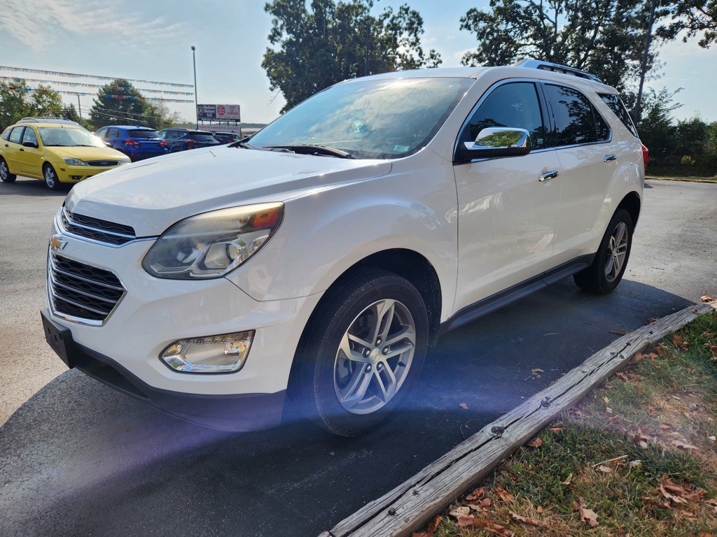 2016 Chevrolet Equinox Image 2
