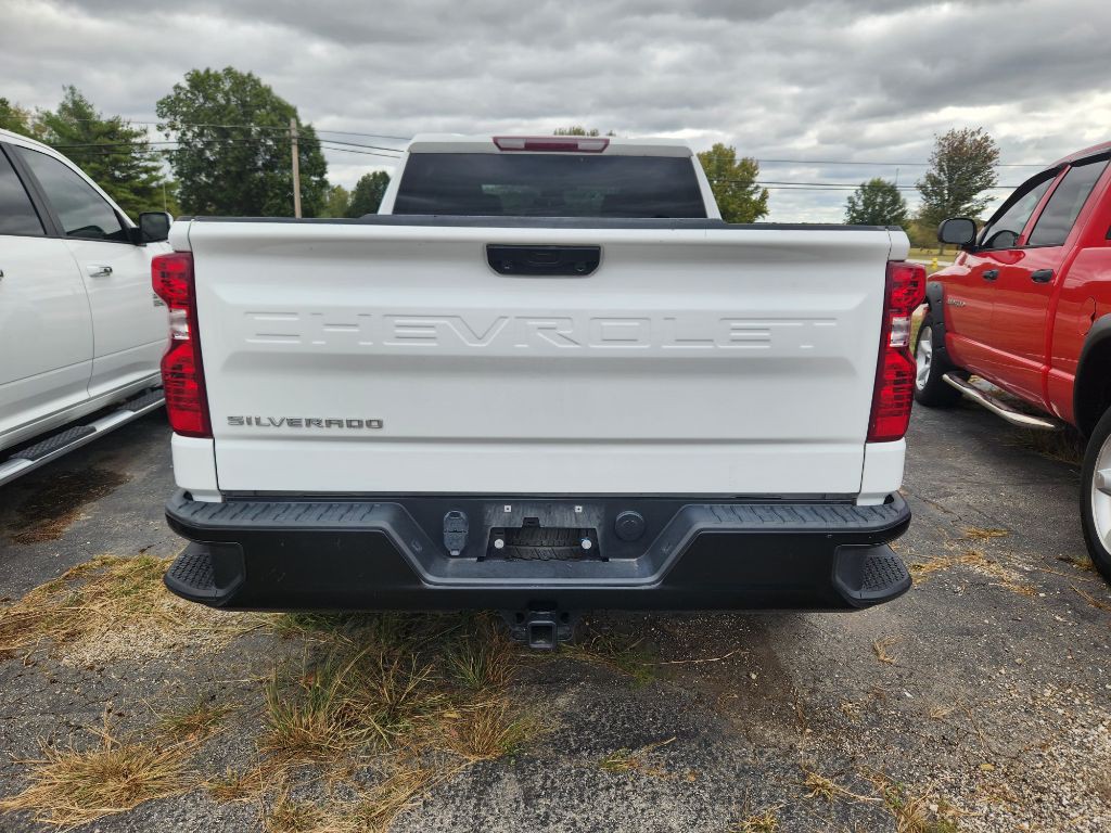 2023 Chevrolet Silverado 1500 Image 3