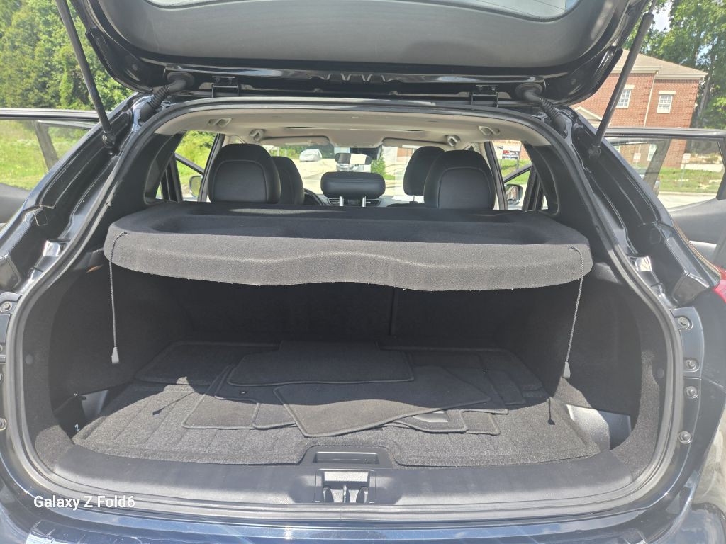 2018 Nissan Rogue Image 15