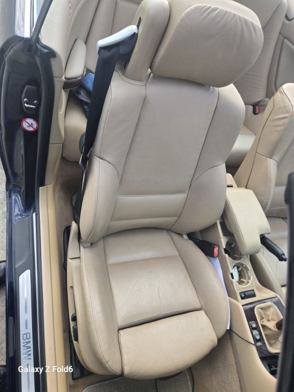 2000 BMW 3 Series Image 9