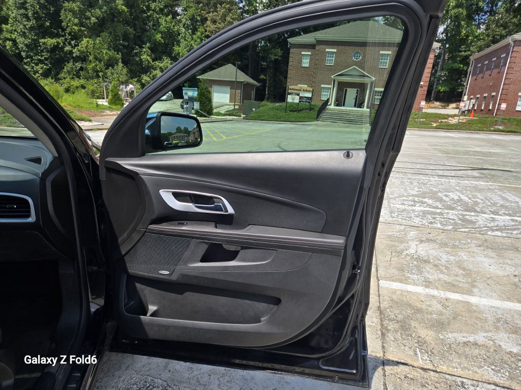 2011 Chevrolet Equinox Image 12