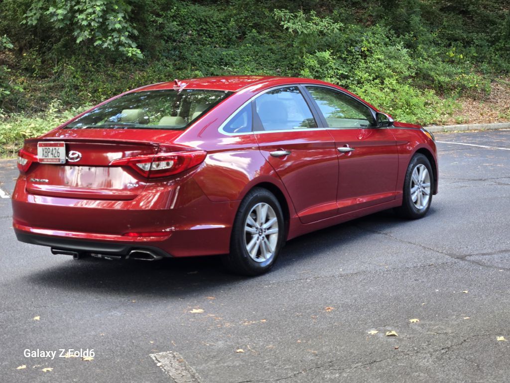 2015 Hyundai Sonata Image 4