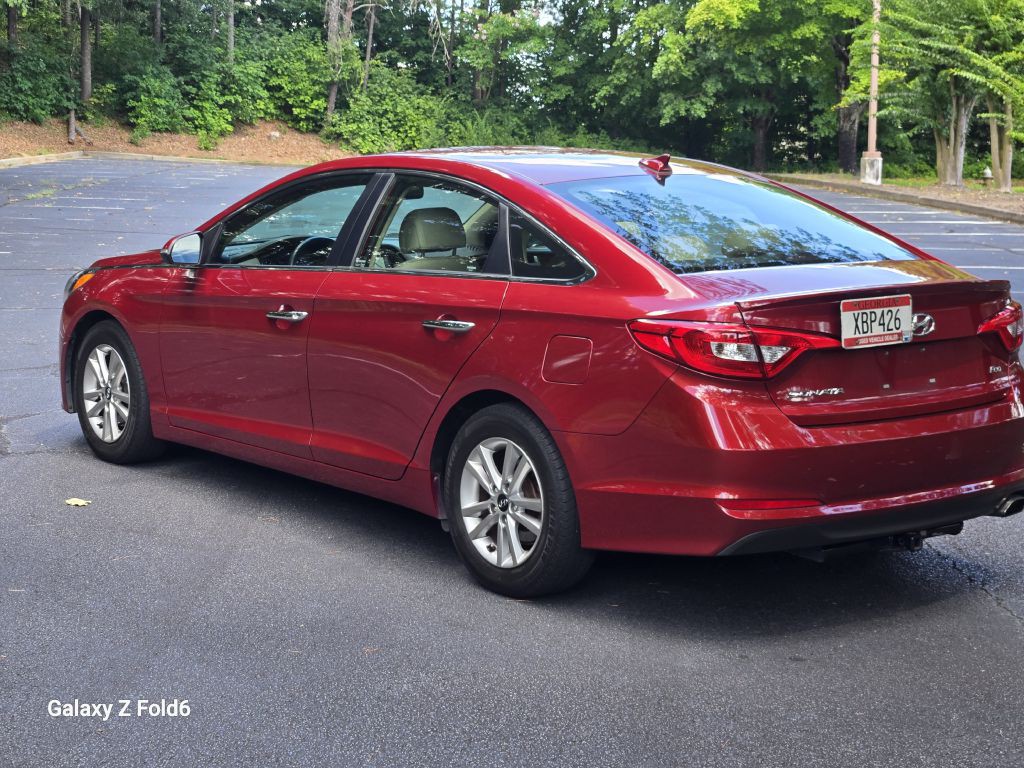 2015 Hyundai Sonata Image 6