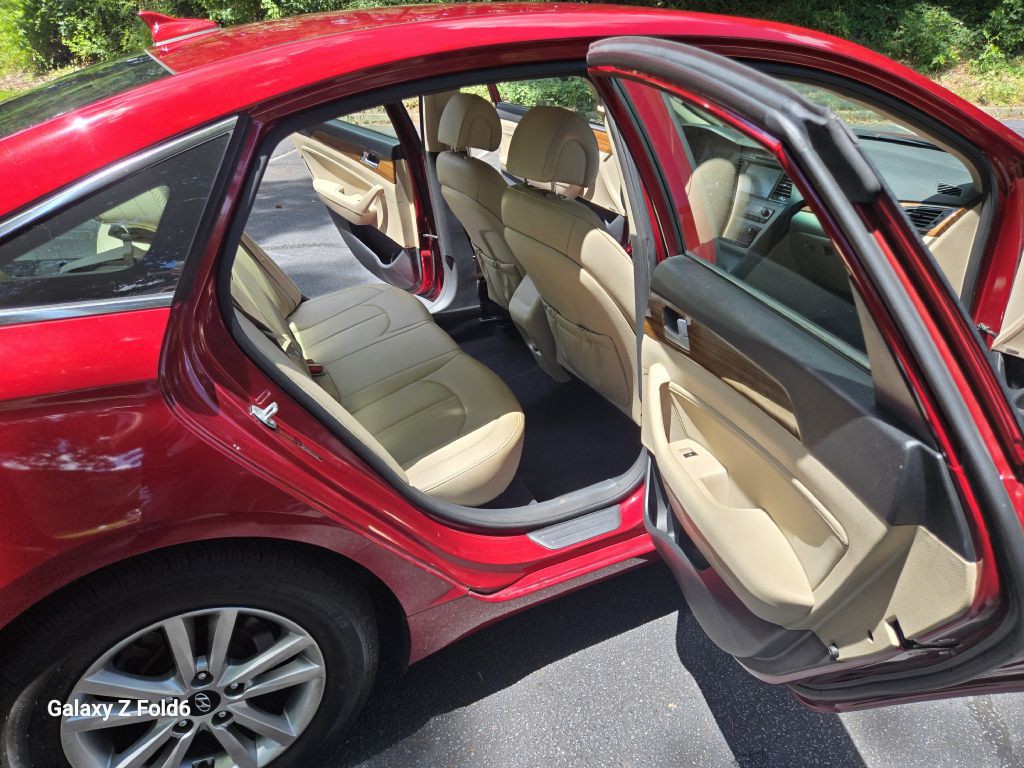 2015 Hyundai Sonata Image 10