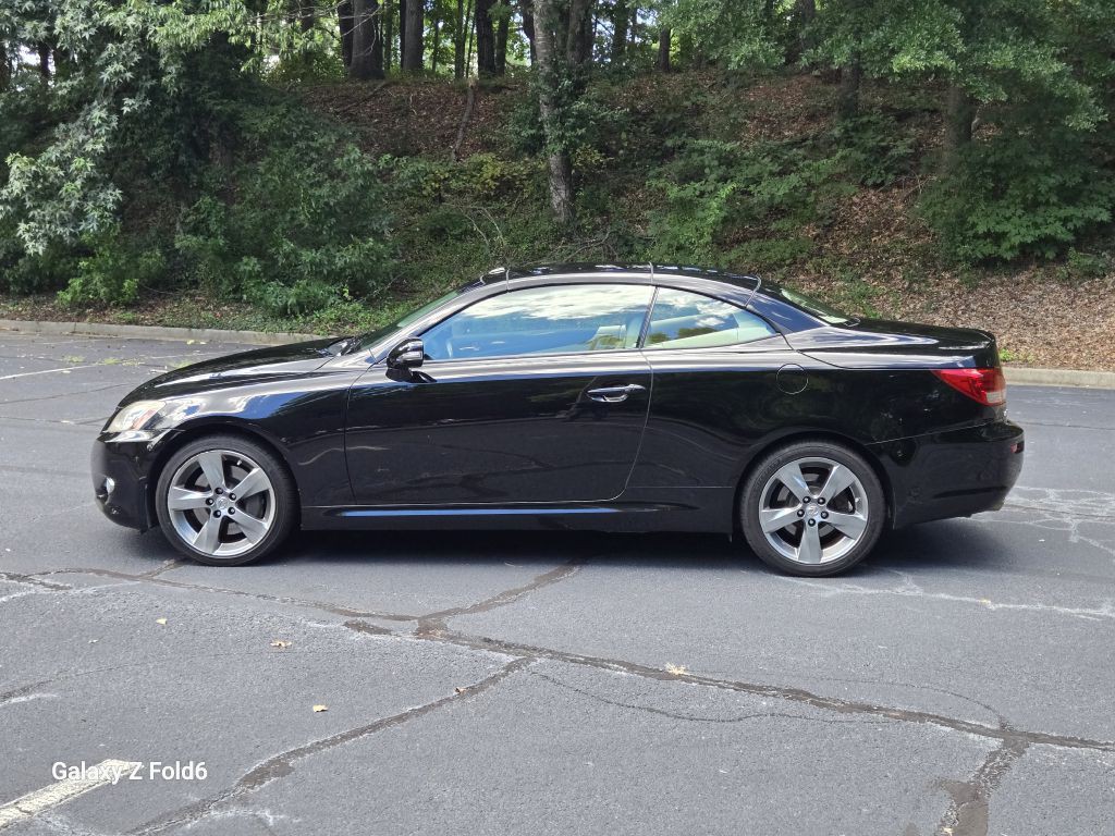 2010 Lexus IS Image 8