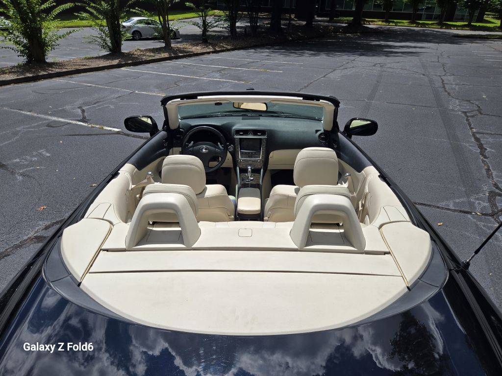 2010 Lexus IS Image 16