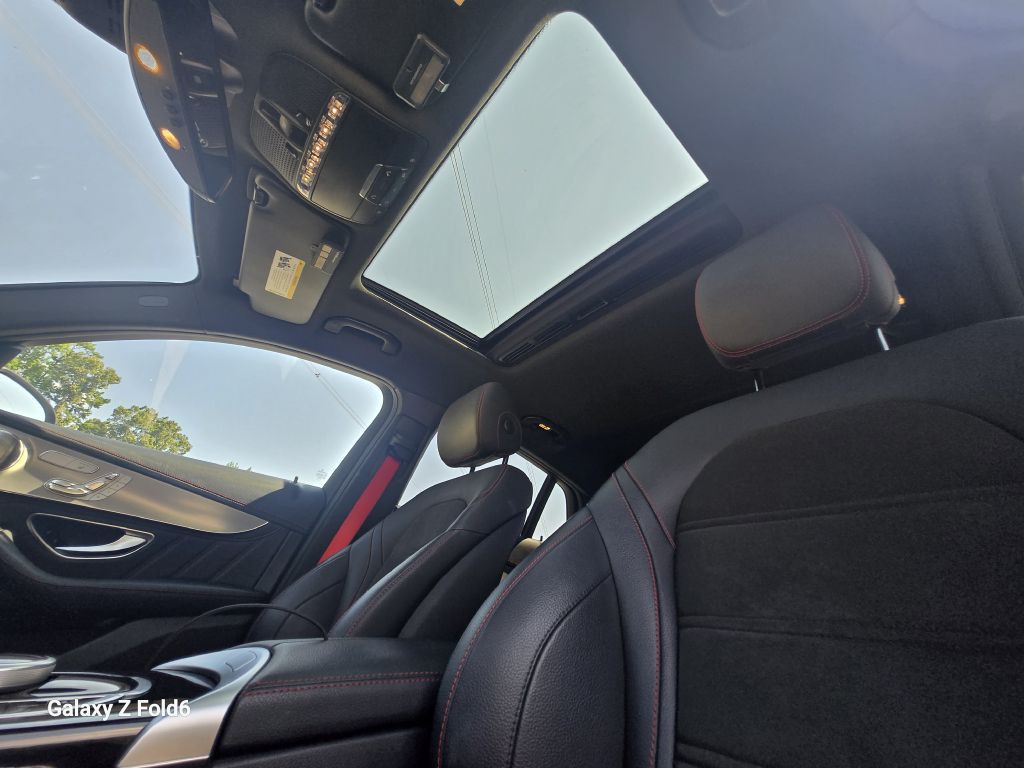 2018 Mercedes-Benz GLC-Class Image 16