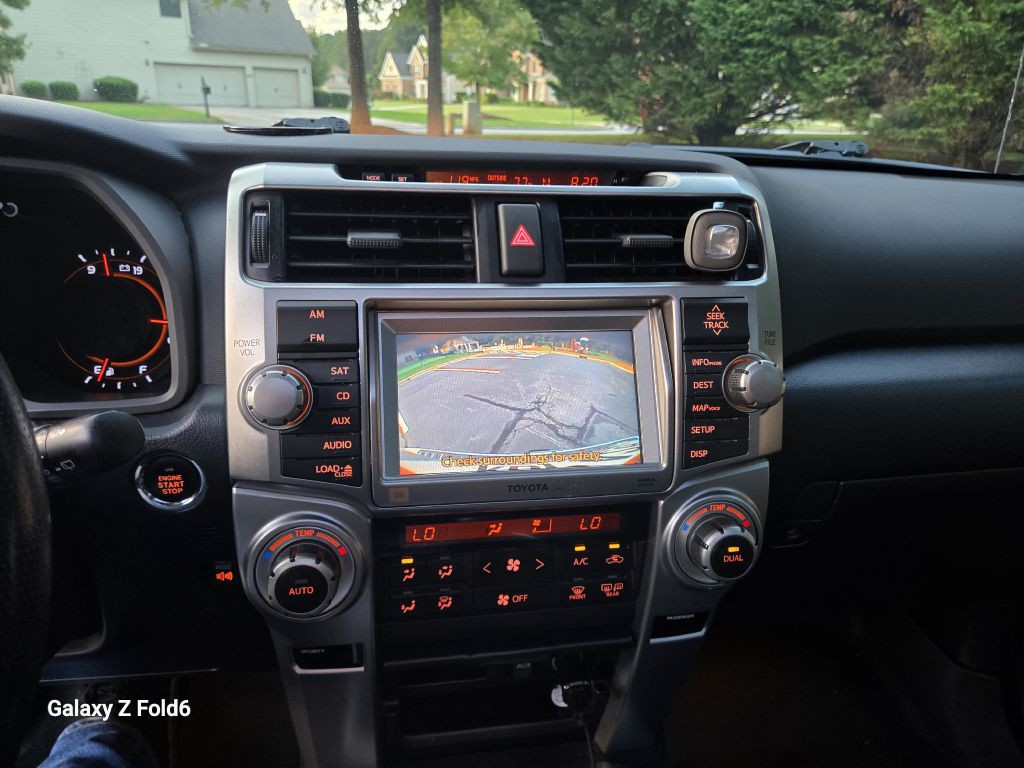 2010 Toyota 4Runner Image 16