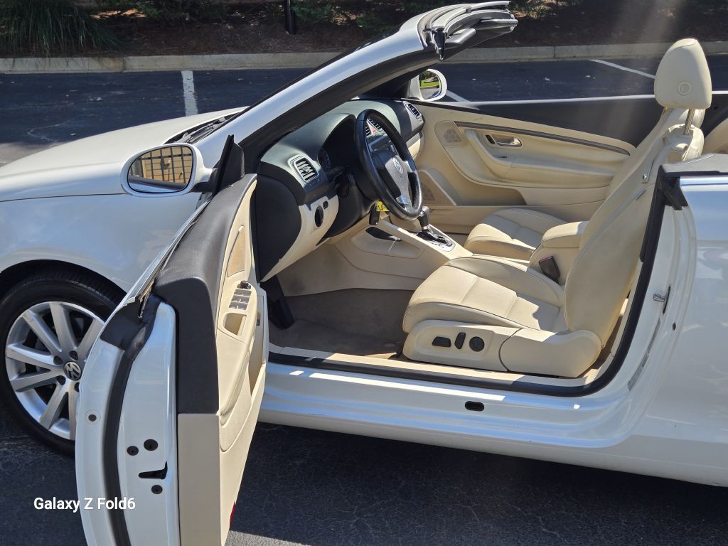 2008 Volkswagen Eos Image 9