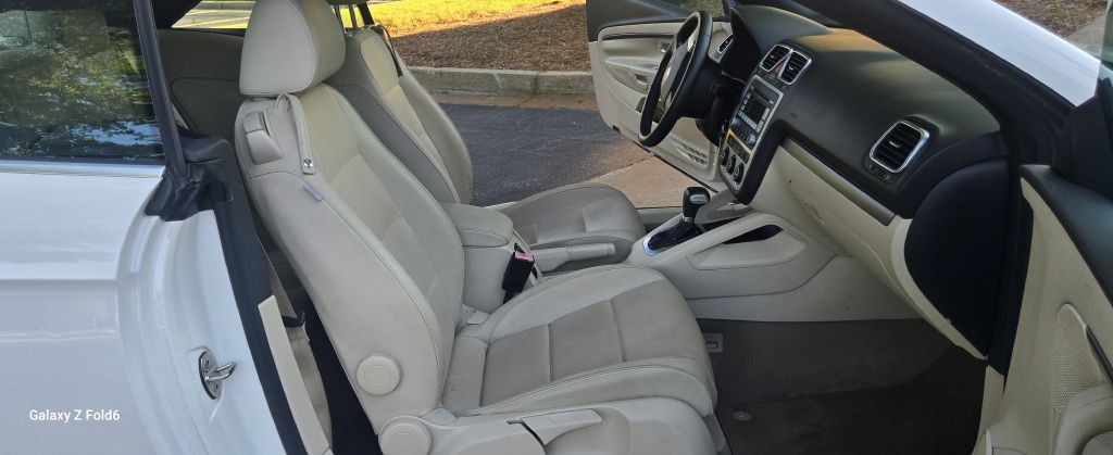 2008 Volkswagen Eos Image 11