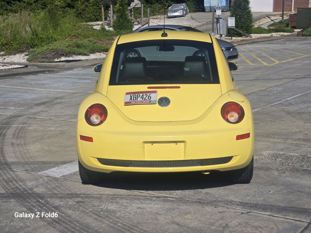 2009 Volkswagen Beetle Image 5