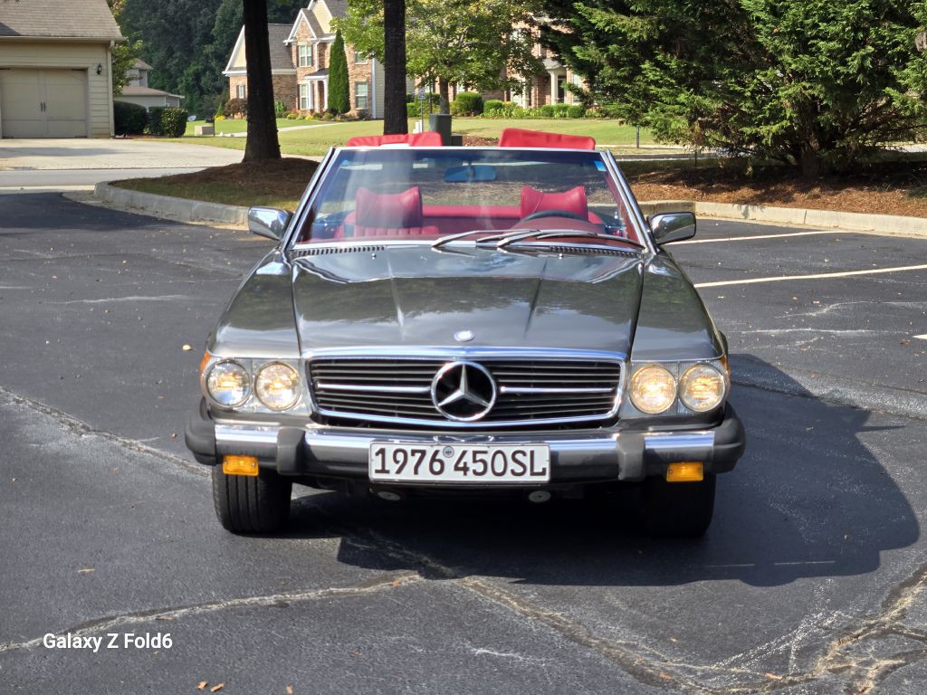 1976 Mercedes-Benz SL-Class Image 2