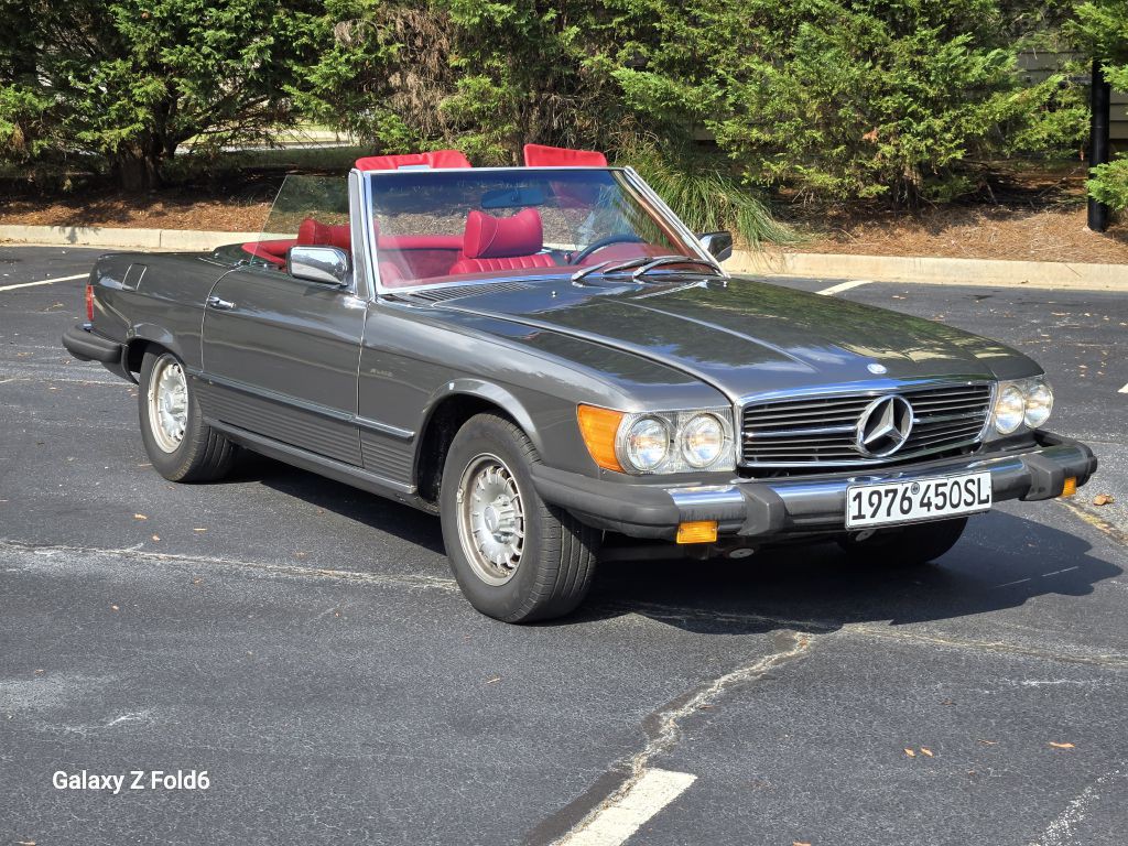 1976 Mercedes-Benz SL-Class Image 3