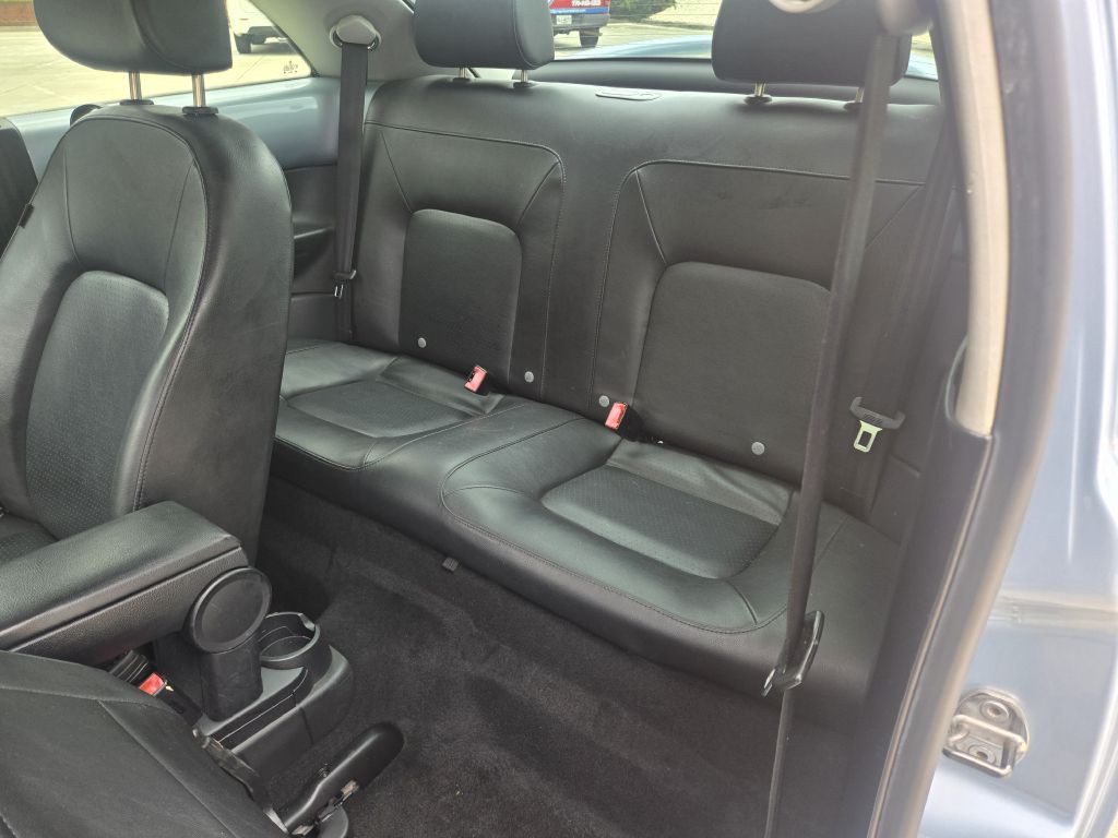 2010 Volkswagen Beetle Image 10