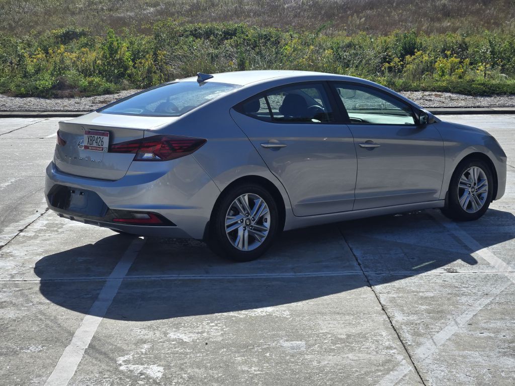 2020 Hyundai Elantra Image 4