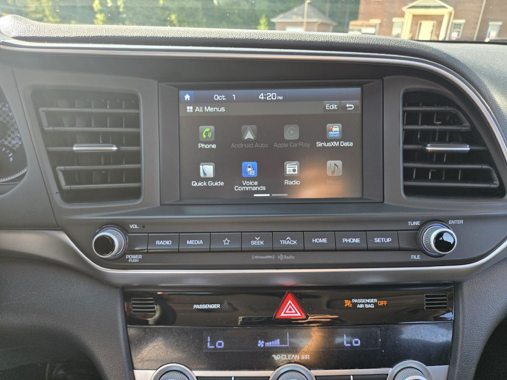 2020 Hyundai Elantra Image 17