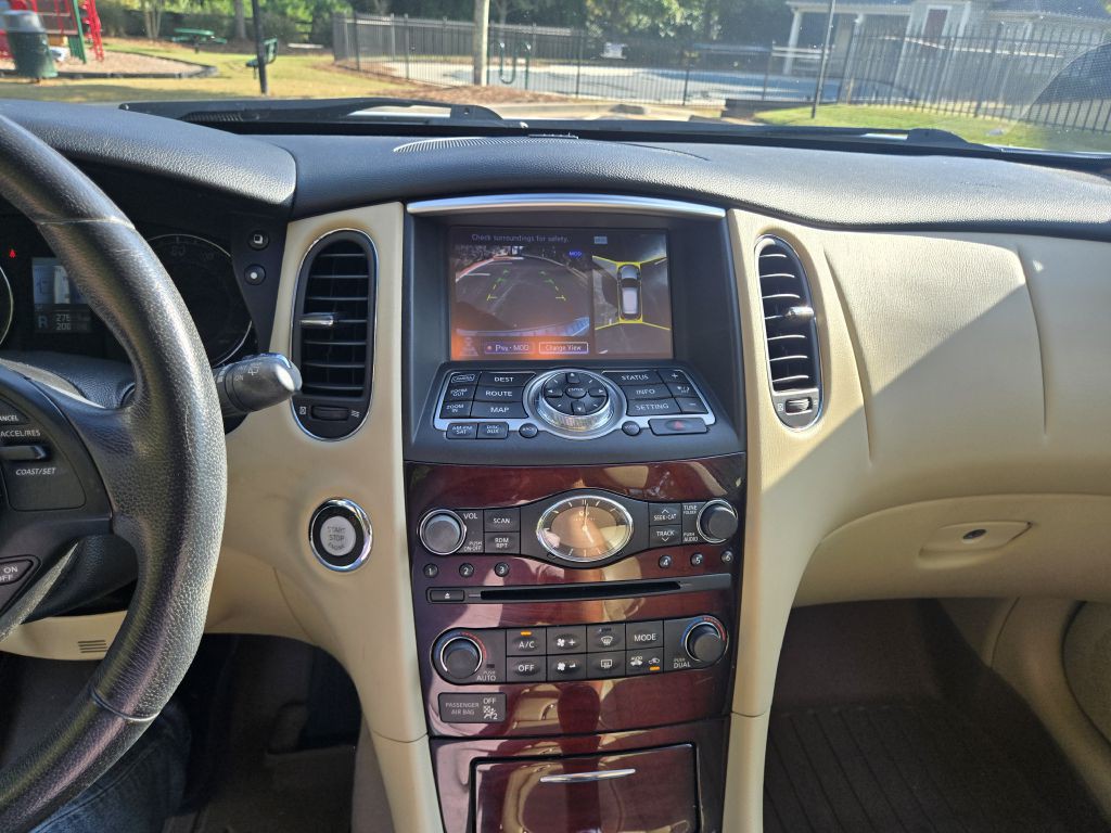 2016 INFINITI QX50 Image 13