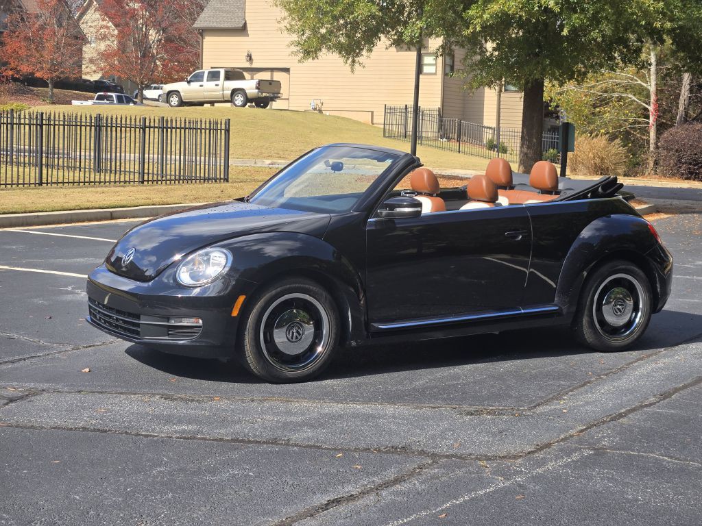 2015 Volkswagen Beetle Image 11
