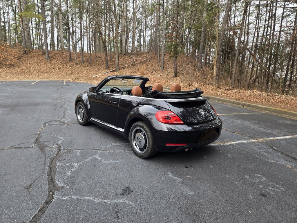 2015 Volkswagen Beetle Image 13