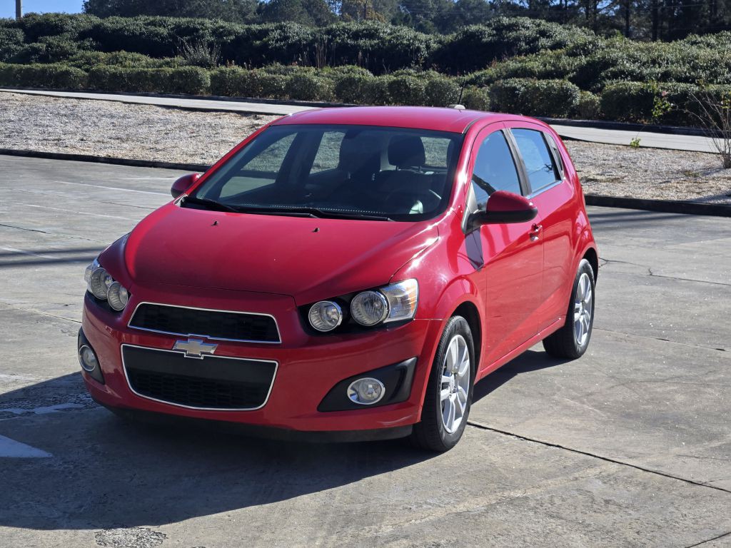 2015 Chevrolet Sonic Image 1