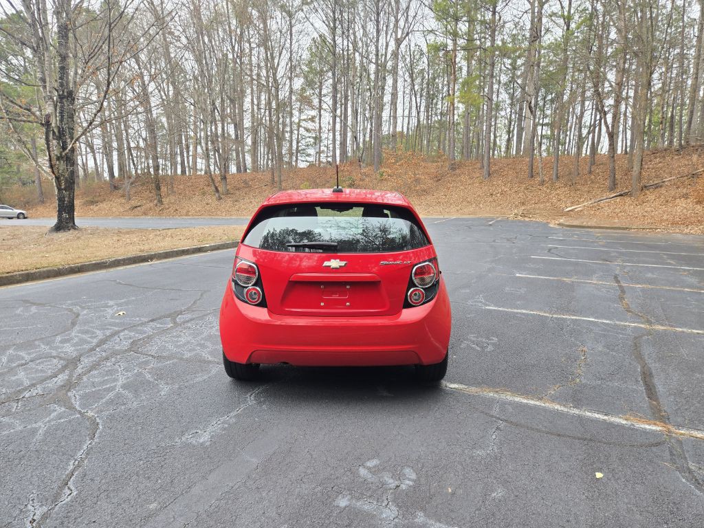 2015 Chevrolet Sonic Image 5