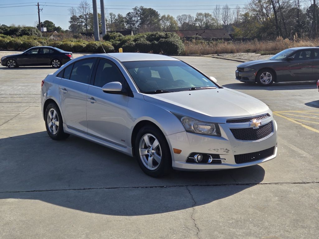 2013 Chevrolet Cruze Image 3