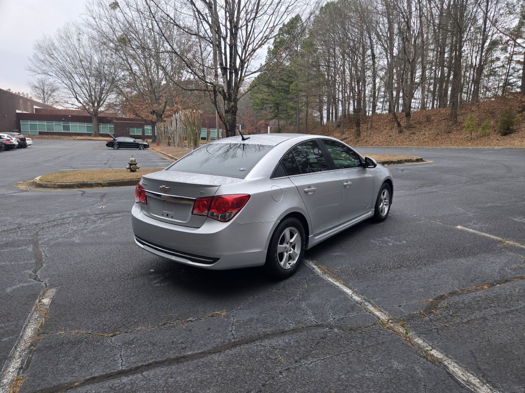 2013 Chevrolet Cruze Image 4