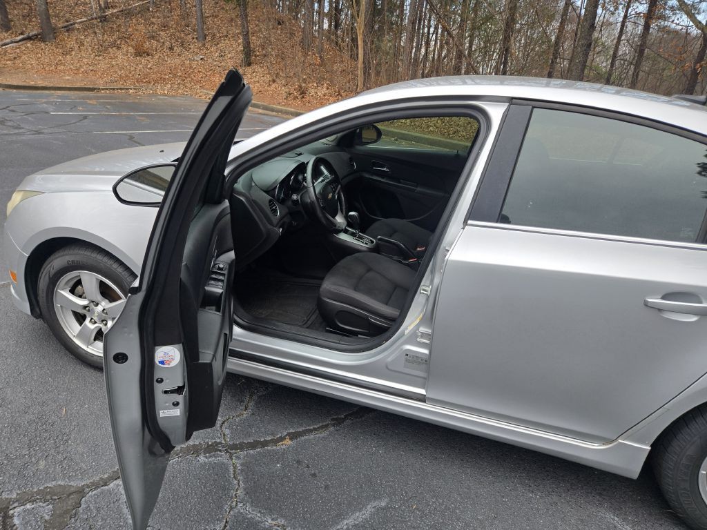 2013 Chevrolet Cruze Image 7