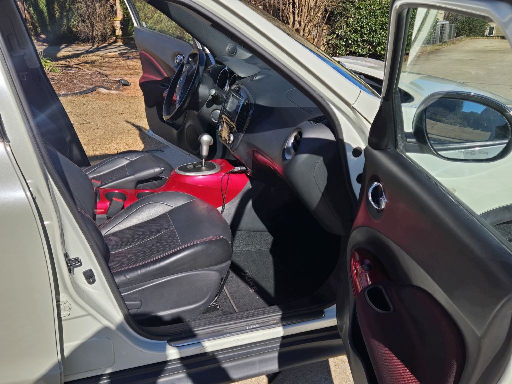 2012 Nissan Juke Image 11