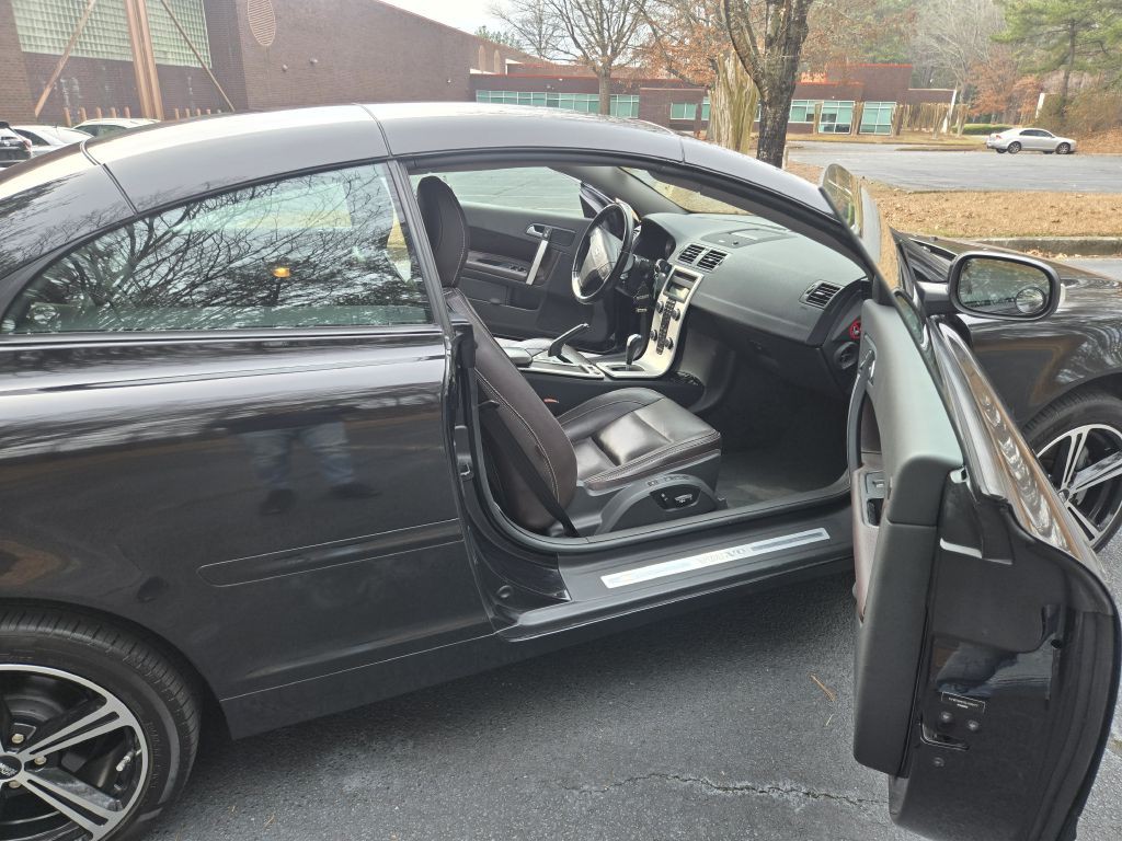 2013 Volvo C70 Image 8