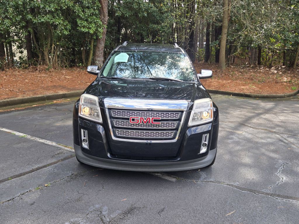 2010 GMC Terrain Image 2
