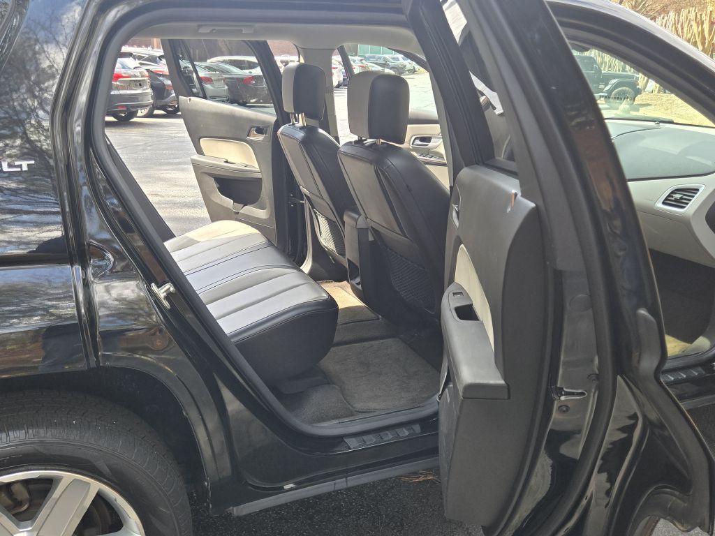2010 GMC Terrain Image 12