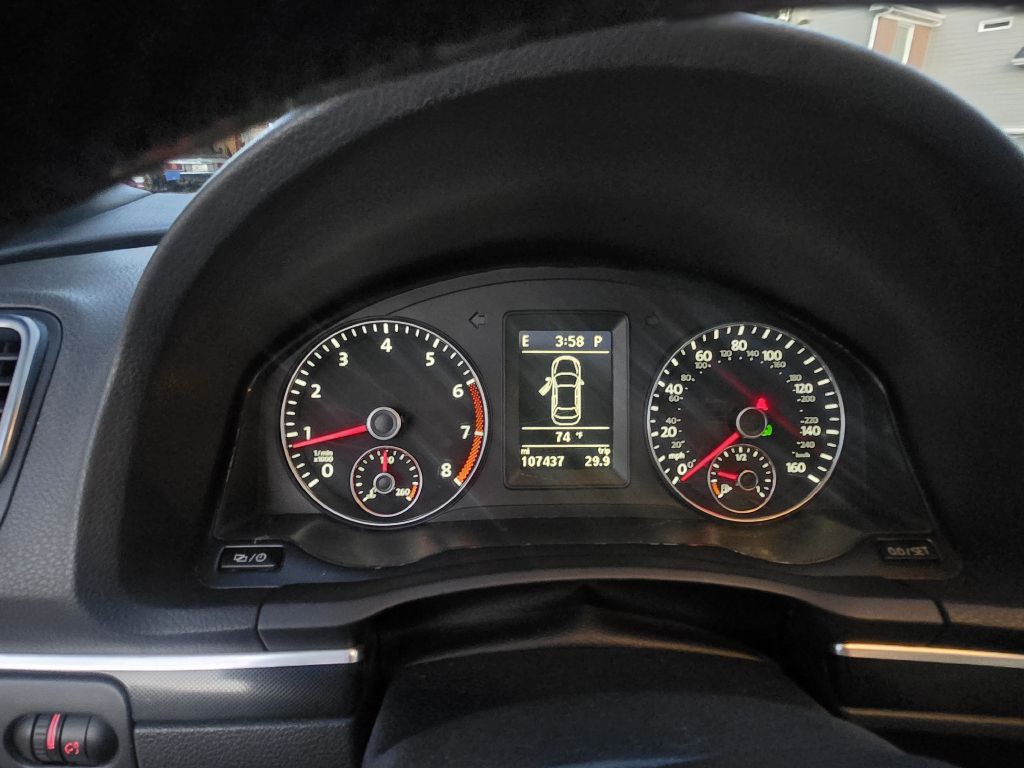 2014 Volkswagen Eos Image 10