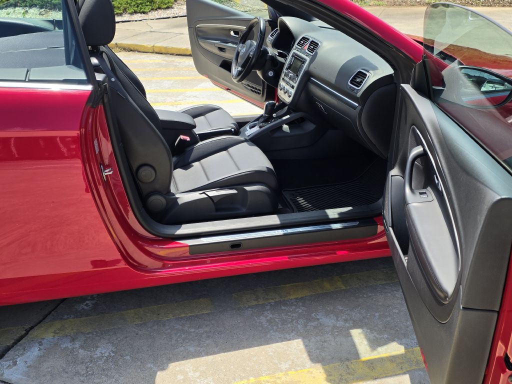 2014 Volkswagen Eos Image 8