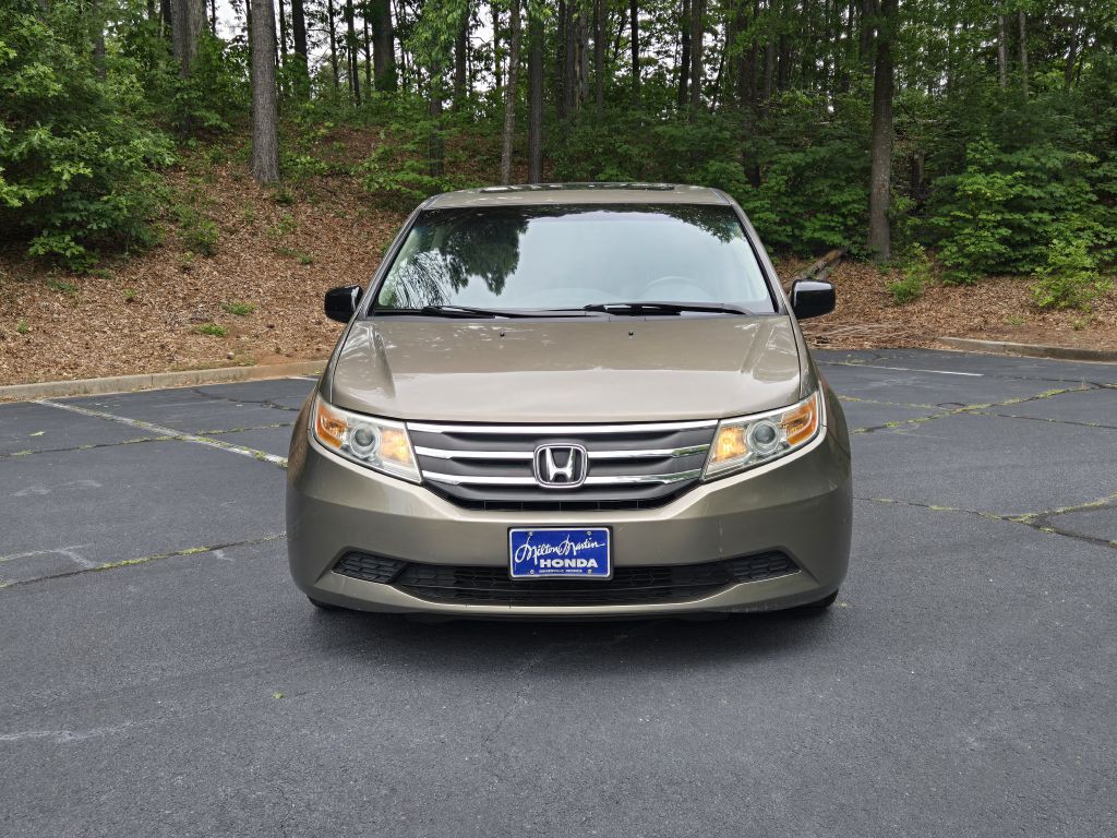 2012 Honda Odyssey Image 2