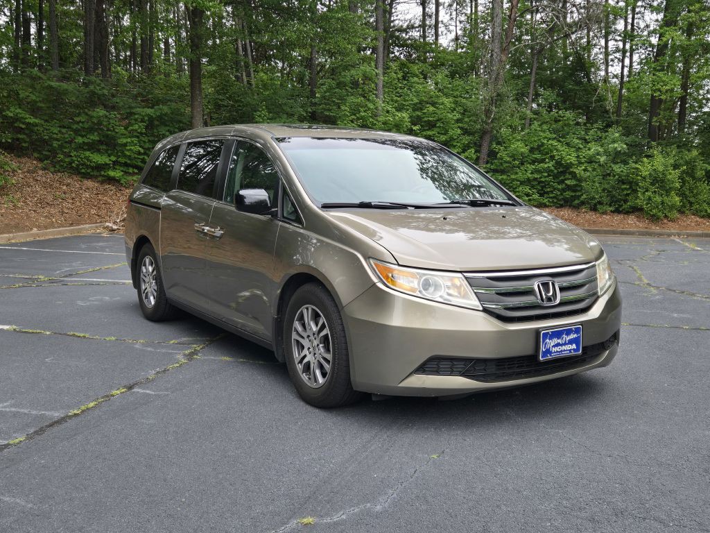 2012 Honda Odyssey Image 3