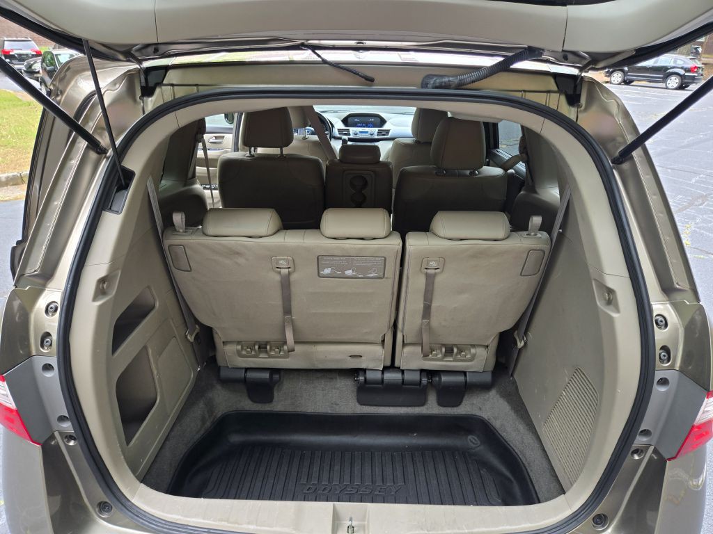 2012 Honda Odyssey Image 14